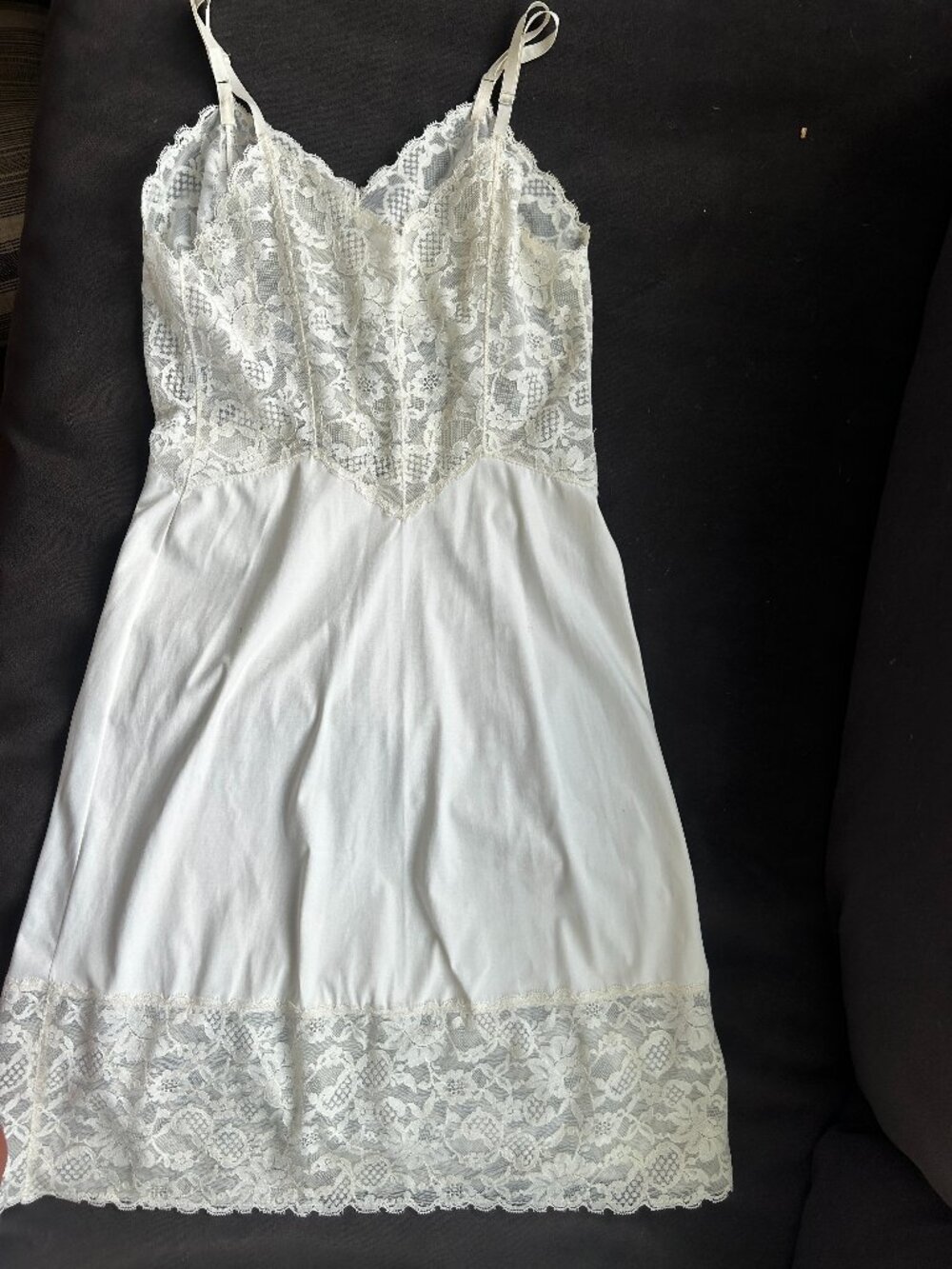 Vintage Vanity Fair Lace Slip 32 Small